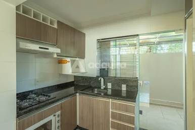 Sobrado à Venda Com 3 Quartos, 1 Suite, 1 Vaga, 79m², Ronda