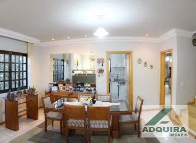 Sobrado à Venda 3 Quartos, 3 Suites, 2 Vagas, 495m², Estrela