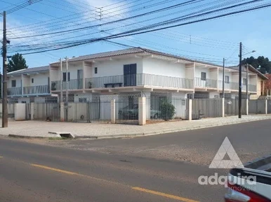 <strong>Casa à venda 3 Quartos, 1 Suite, 1 Vaga, 900M², Uvaranas, Po</strong>