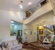 <strong>Casa à venda 5 Quartos, 2 Suites, 7 Vagas, 500M², Stroparo, </strong>