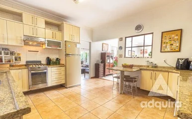 Casa à Venda 4 Quartos, 2 Suites, 2 Vagas, 525m², Estrela