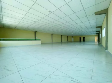 Barracão Comercial Disponível Na Boa Vista! - Piso Superior