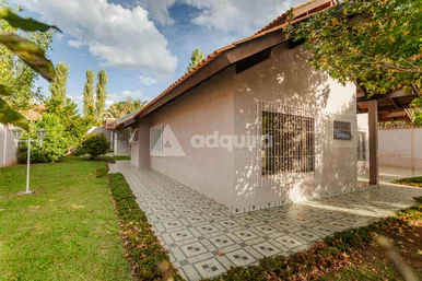 Lindo Sobrado Com Toque Colonial à Venda