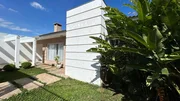 <strong>Sobrado à venda, contendo 3 quartos (sendo 1 suíte), no bair</strong>
