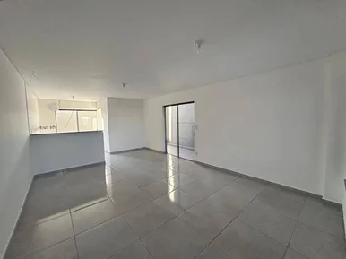 Sobrado à Venda, Cará-cará, Novo, 3 Quartos, Ponta Grossa, Pr