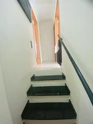 <strong>Sobrado à venda em Oficinas, com 2 quartos e 4 vagas de gara</strong>
