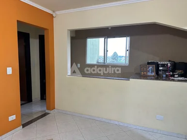Casa Contendo 3 Quartos à Venda Em Oficinas