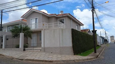 <strong>Sobrado à venda, Boa Vista, Ponta Grossa, PR</strong>