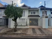 <strong>Sobrado à venda 3 quartos 1 suíte -   Uvaranas, Ponta Grossa</strong>