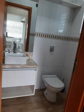 Sobrado à Venda, 3 Quartos, 1 Suite -  Oficinas, Ponta Grossa