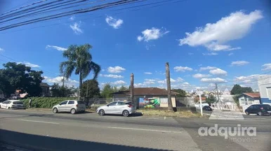 Terreno à Venda 3 Quartos, 1 Vaga, 690m², Nova Rússia