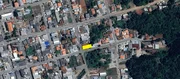 <strong>Terreno de Esquina à Venda, com 350m². Apenas uma quadra da </strong>