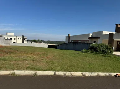 <strong>Terreno à venda, Estrela, Ponta Grossa, PR</strong>
