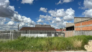 <strong>Terreno de esquina à venda, no Jardim Carvalho, Ponta Grossa</strong>