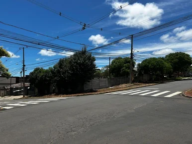 <strong>Terreno de esquina à venda, Rua Afonso Celso X Rua Senador A</strong>
