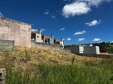Terreno à Venda, Com 528m² (16m X 33m), Jardim Carvalho. Ponta Grossa