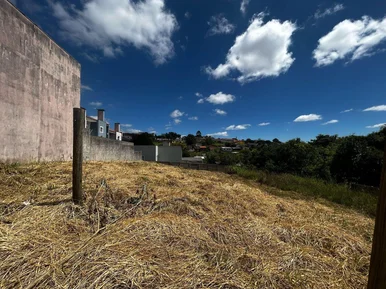 Terreno à Venda, Com 528m² (16m X 33m), Jardim Carvalho. Ponta Grossa