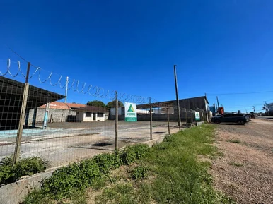 <strong>Terreno à venda, Uvaranas, Rua Siqueira Campos, 02 lotes jun</strong>