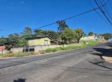 <strong>Excelente terreno à venda, Ronda, Ponta Grossa, PR</strong>