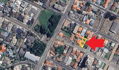 Terreno à Venda, Próximo à Av. Anita Garibaldi, Com 434 M² De área Total. Bairro