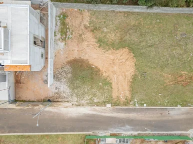 <strong>Terreno em Condomínio Fechado ? Valle do Sol</strong>