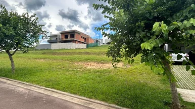 <strong>Terreno à venda, Jardim Carvalho, Ponta Grossa, PR</strong>