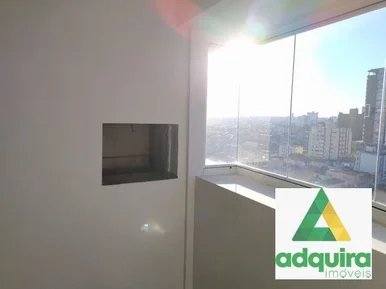 Apartamento à Venda 3 Quartos, 1 Suite, 1 Vaga, 150m², Centro