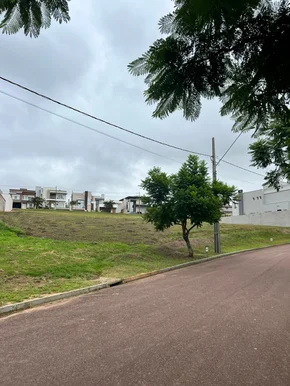 <strong>Terreno em condomínio à Venda, Jardim Carvalho, Ponta Grossa</strong>