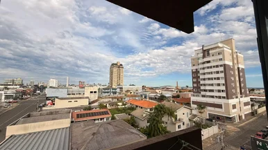 Amplo Apartamento No Edifício Ponta Grossa