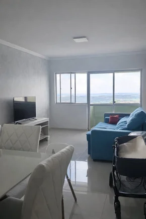 Apartamento Para Locação, Centro, Ponta Grossa, Pr - Edifício Clélia Voigt
