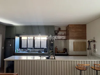Excelente Residência à Venda, Jardim Carvalho, Ponta Grossa