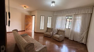 Casa Padrão à Venda, Nova Rússia, Ponta Grossa, Pr