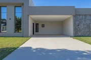<strong>Casa à venda alto padrão em condomínio 3 suites  -  Colônia </strong>