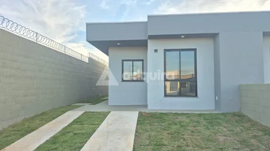 Casa em Cará-cará