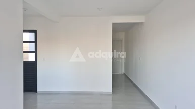 Casa em Cará-cará