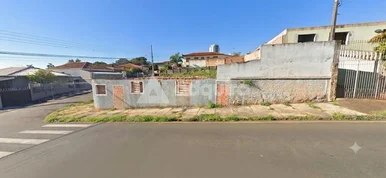 Terreno De Esquina Com 560m² No Bairro Uvaranas