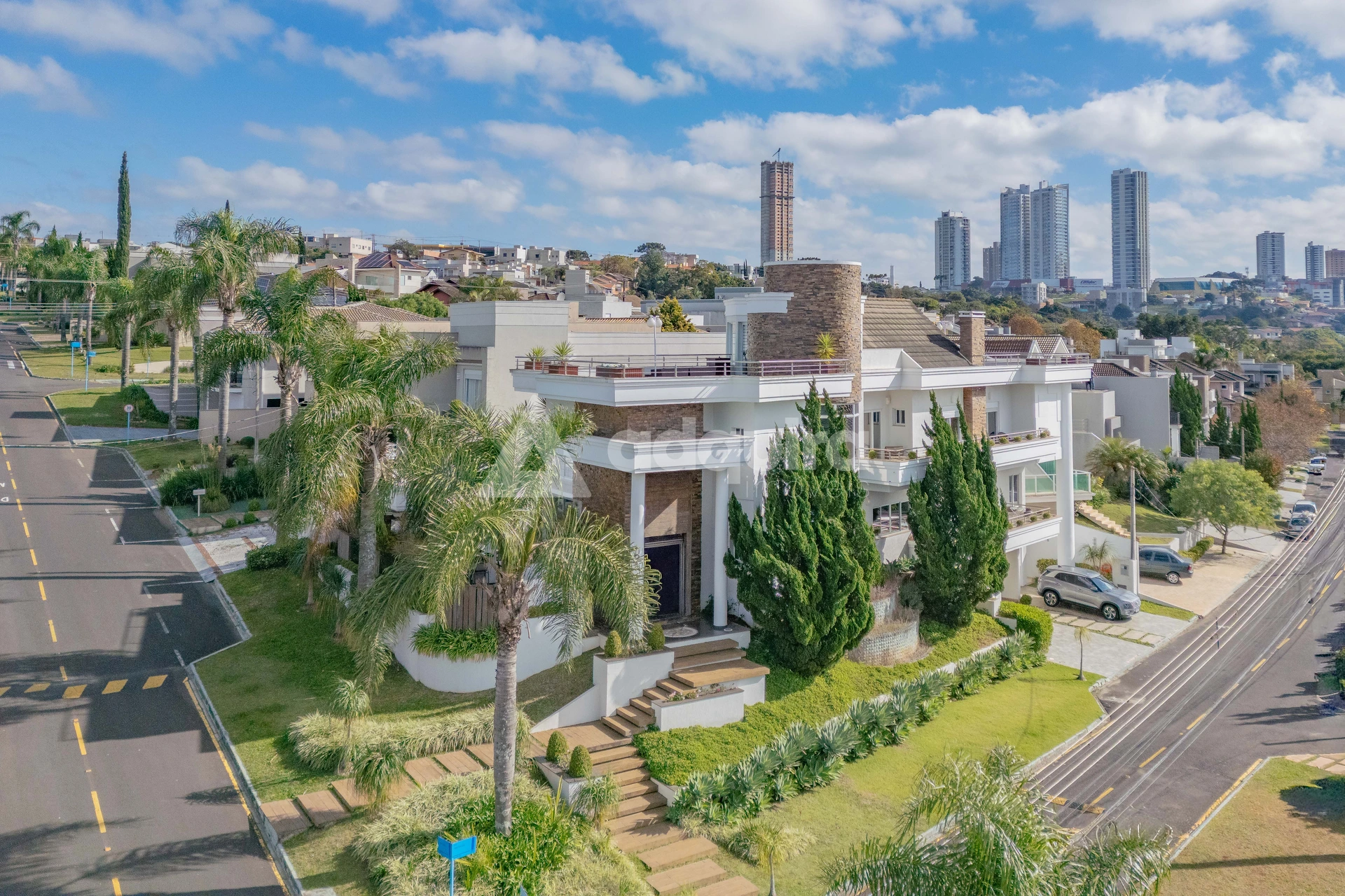 Mansão No Parque Dos Franceses: 552m², 4 Suítes E Lazer Privativo