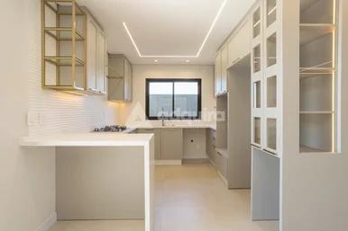 Casa No Condomínio Bosque Mistral