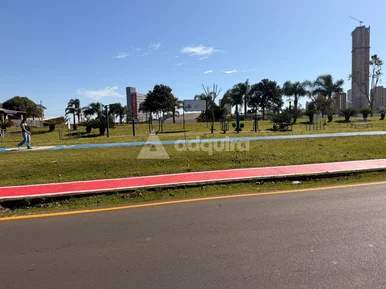 Casa Comercial à Venda - Bairro Oficinas I Ponta Grossa