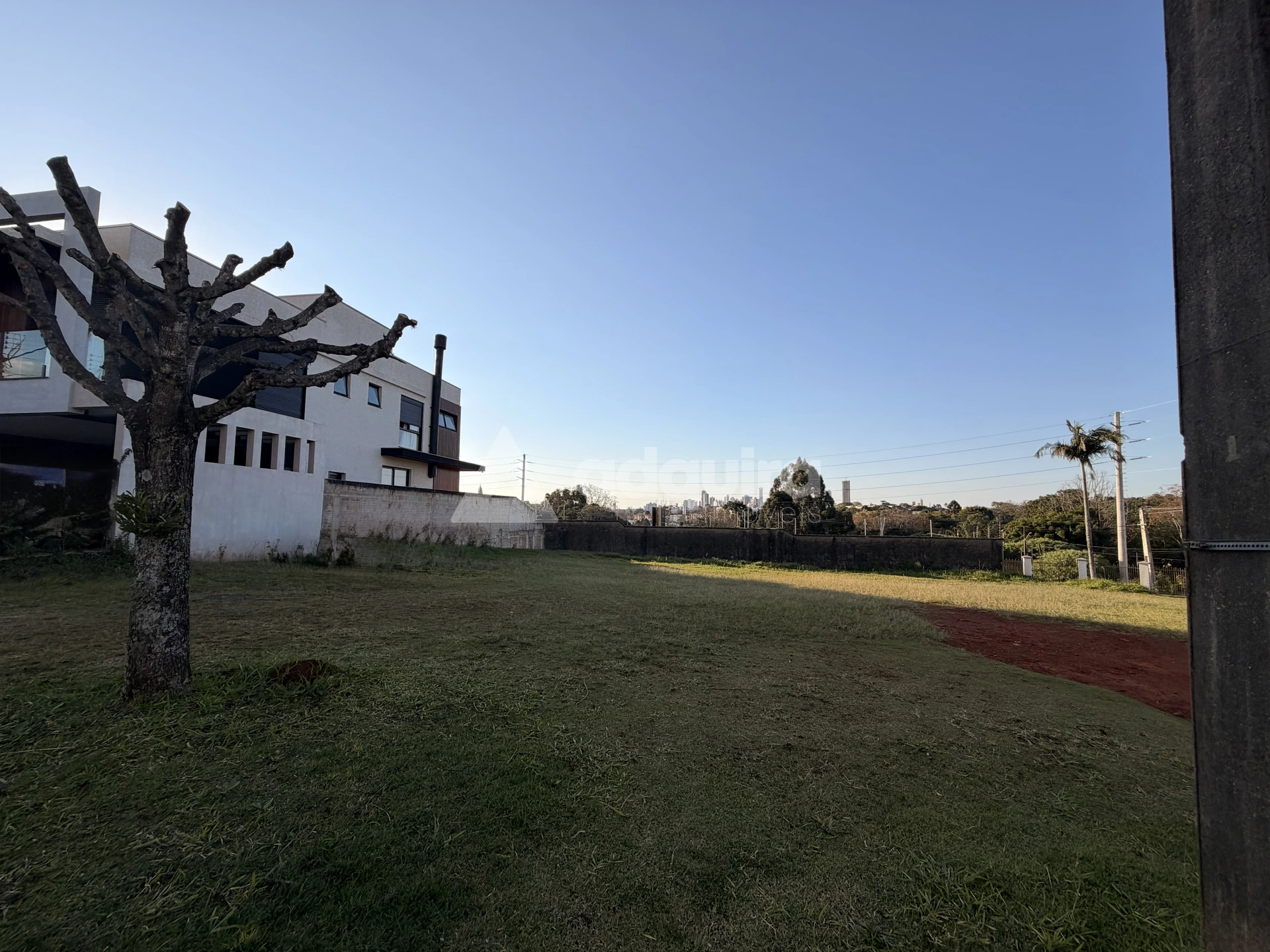 Terreno à Venda No Condomínio Colina Dos Frades, Exclusividade E Segurança