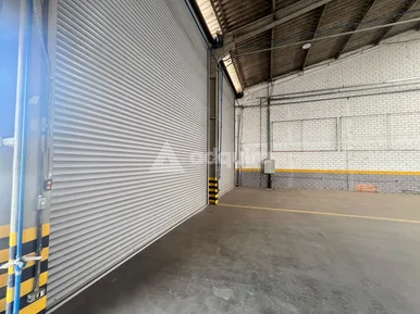 Barracão Comercial Para Locação Próximo à Br-376