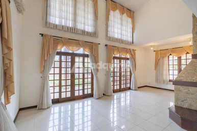 Casa Alto Padrão Em Condomínio