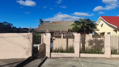 Sobrado De Esquina Com 3 Quartos No Colônia Dona Luiza Em Terreno De 250 M²