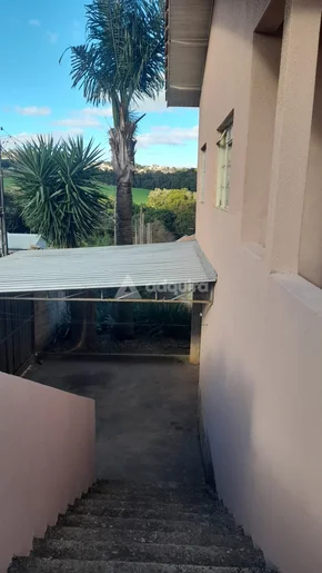 Sobrado De Esquina Com 3 Quartos No Colônia Dona Luiza Em Terreno De 250 M²
