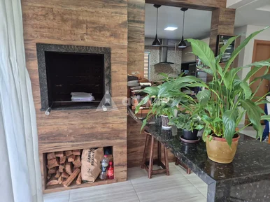 Excelente Sobrado No Jardim Carvalho