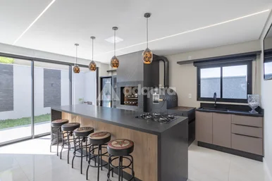 Casa em Jardim Carvalho
