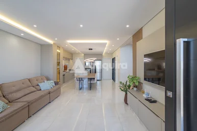 Casa em Jardim Carvalho