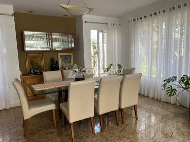 Casa Sofisticada No Condomínio Royal Park