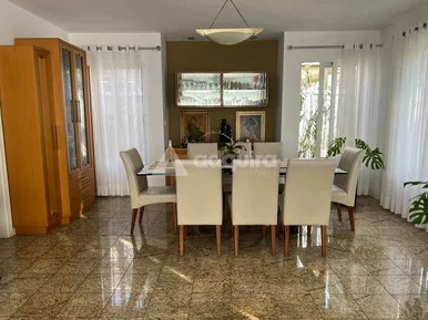 Casa Sofisticada No Condomínio Royal Park