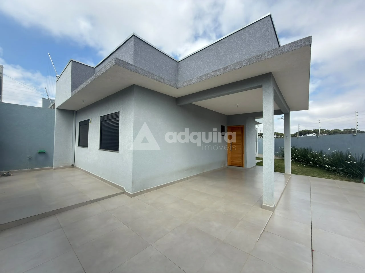 Casa em Cará-cará
